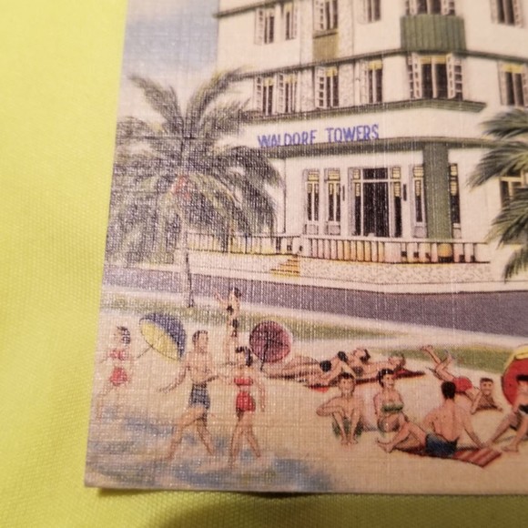 Vintage Postcard Waldorf Towers Miami - Picture 5 of 10
